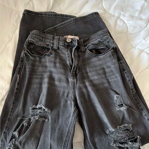 SO Women's Black Distressed Jeans